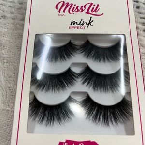 Miss Lilly Eye lashes 3 -pack